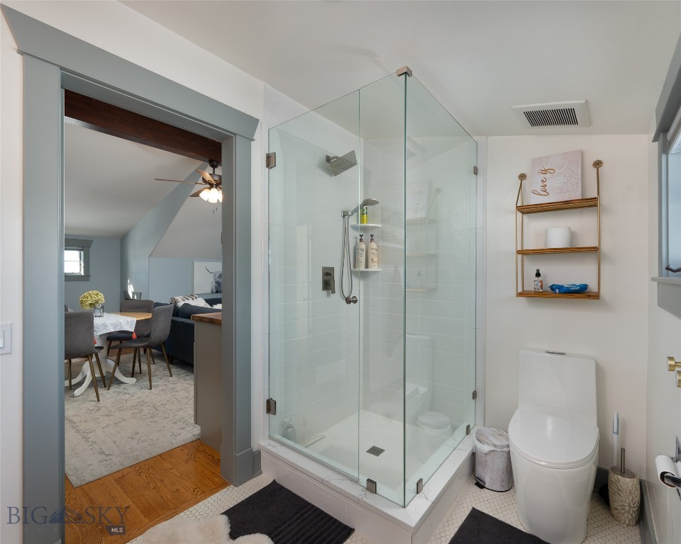 618 Autumn Ridge Road