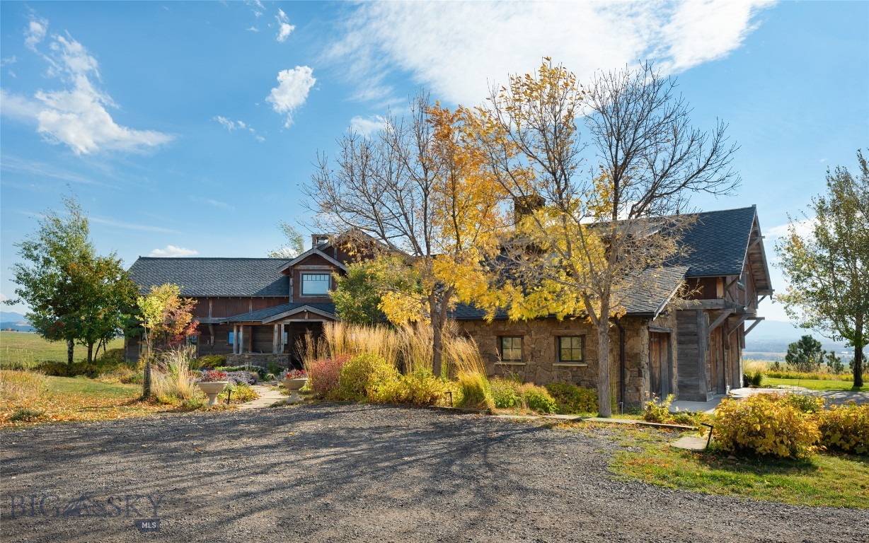 618 Autumn Ridge Road