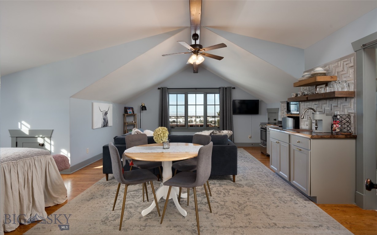 618 Autumn Ridge Road