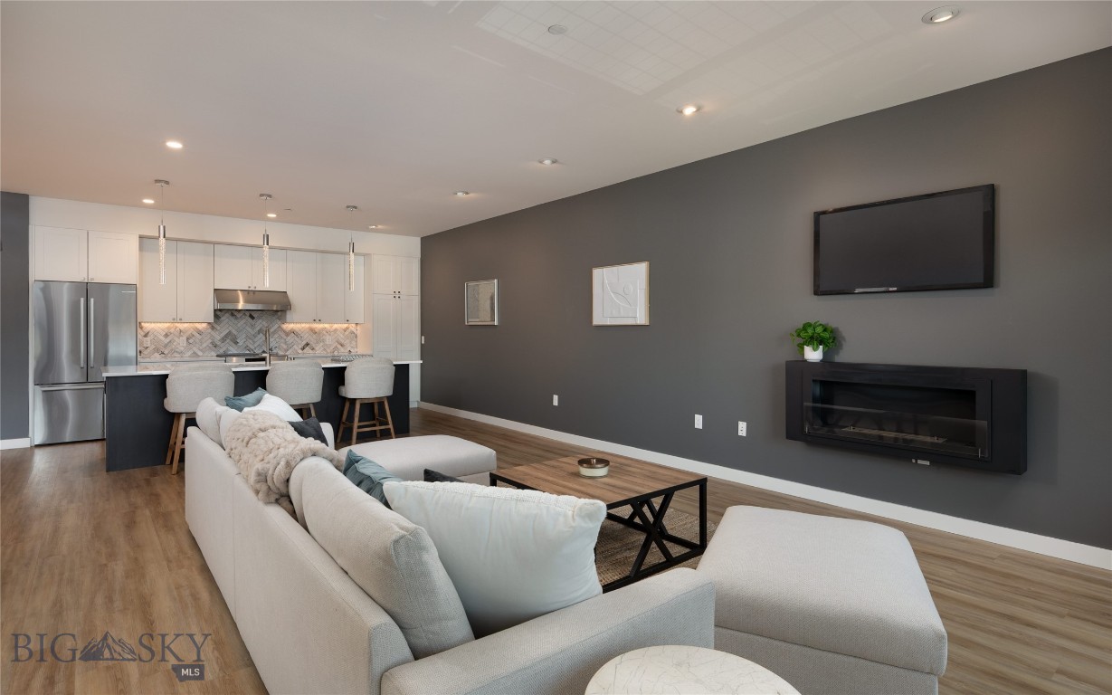 116 N Bozeman 301