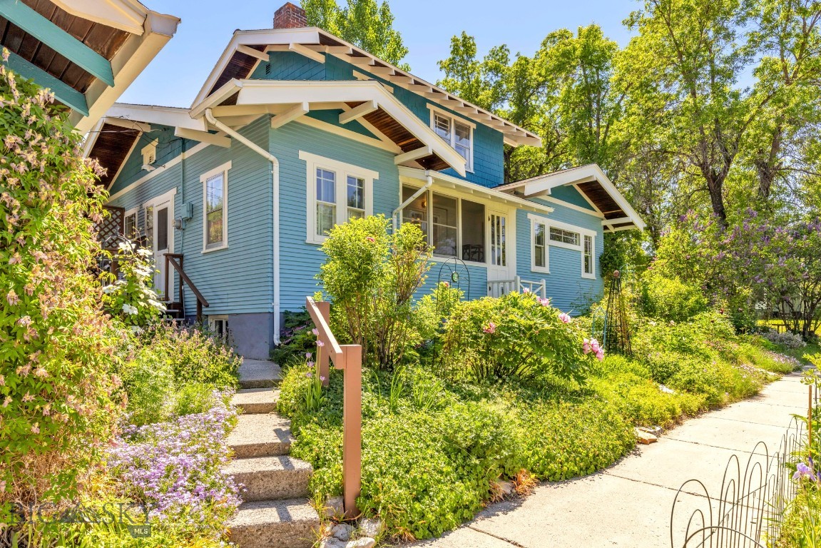 602 S 6th Avenue