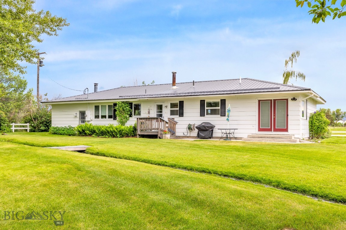 327 Dovetail Lane