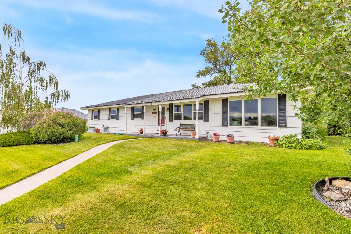 327 Dovetail Lane