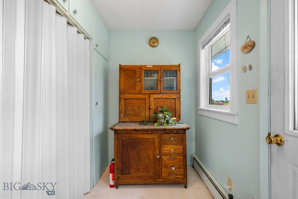 327 Dovetail Lane