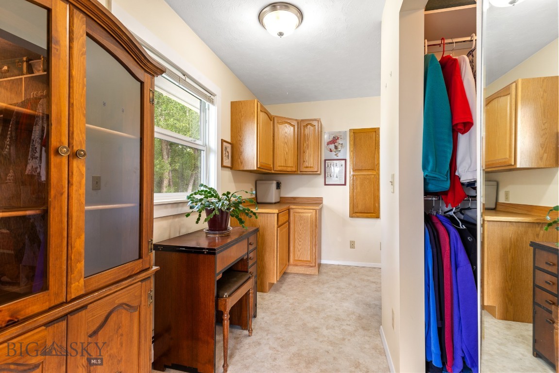 327 Dovetail Lane