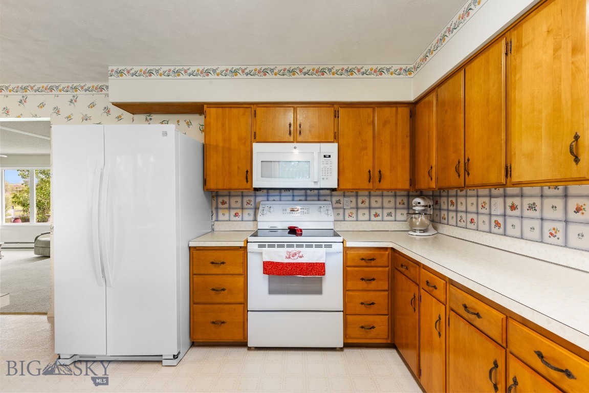 327 Dovetail Lane
