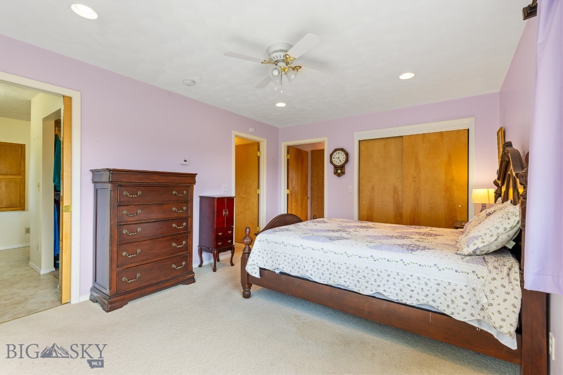 327 Dovetail Lane