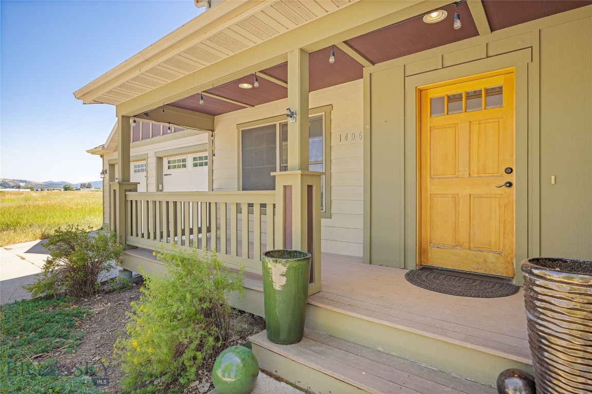 1406 Juniper Street