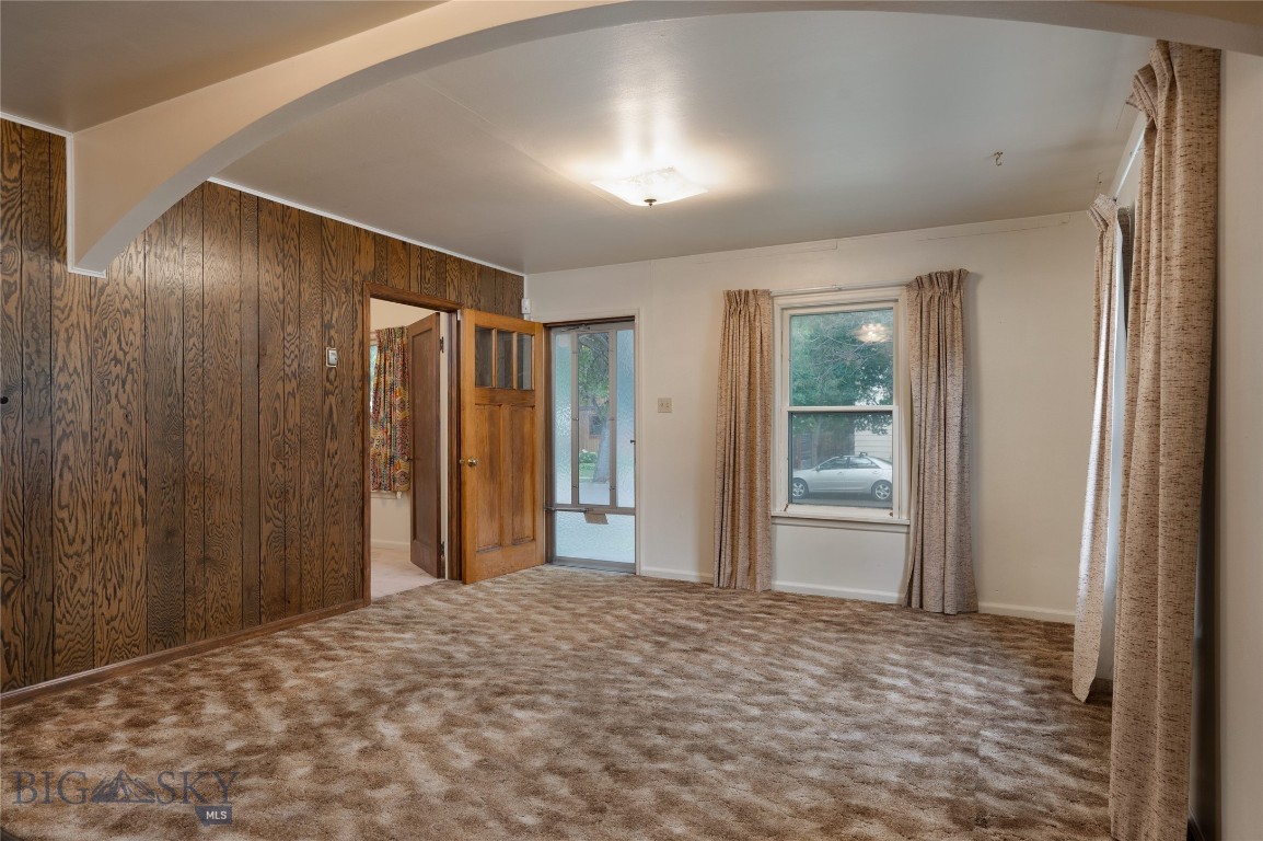 711 N Bozeman Avenue