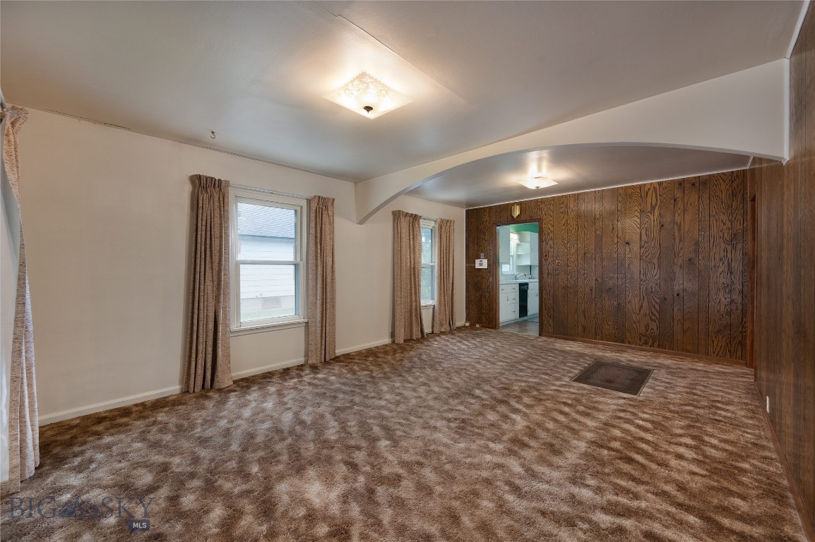 711 N Bozeman Avenue