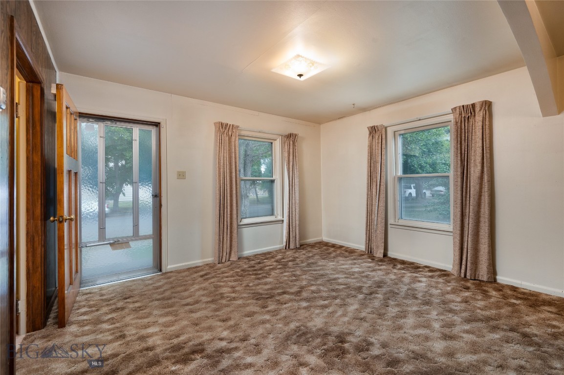 711 N Bozeman Avenue