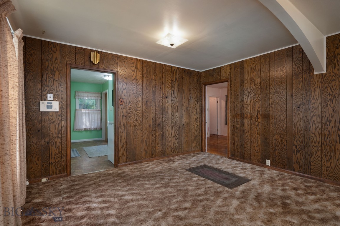 711 N Bozeman Avenue