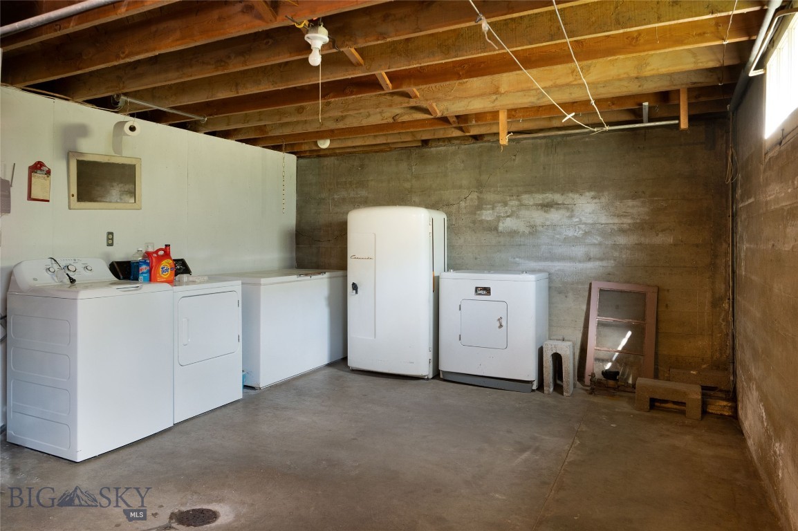 711 N Bozeman Avenue