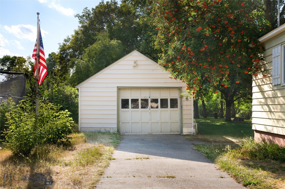 711 N Bozeman Avenue