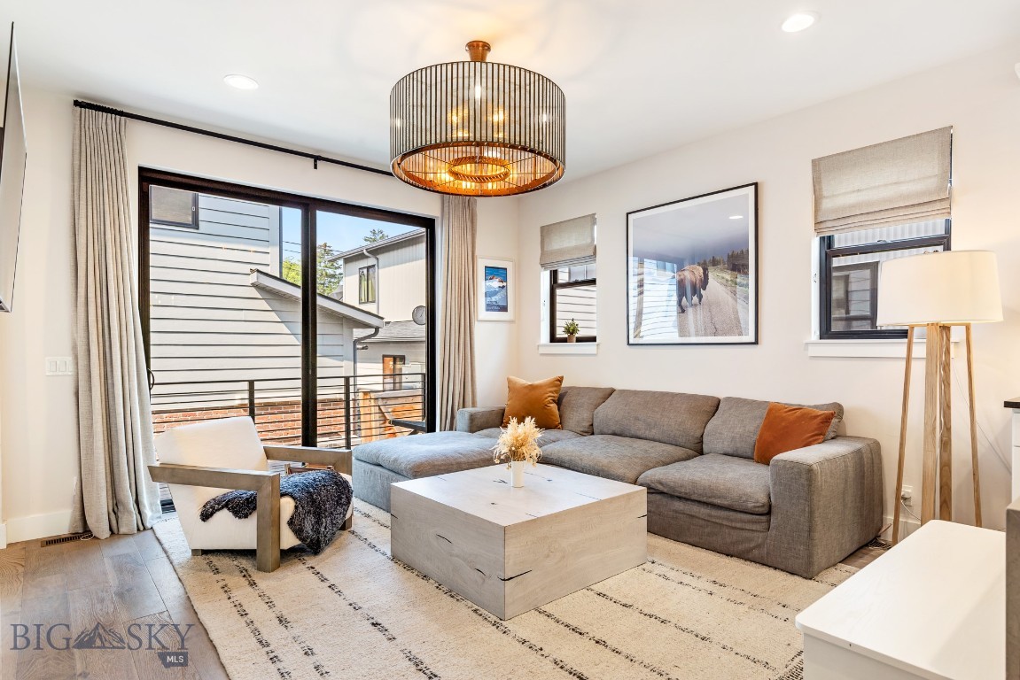 429 N Willson Avenue