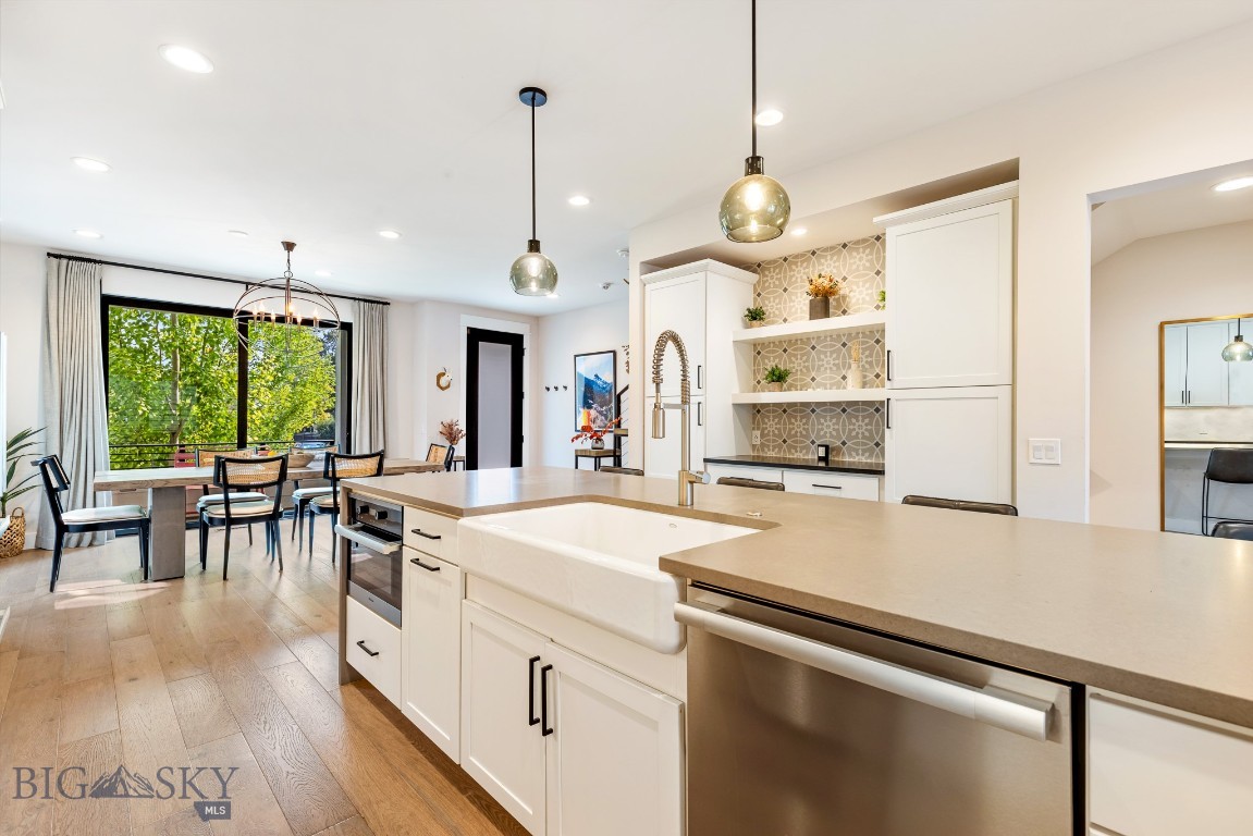 429 N Willson Avenue