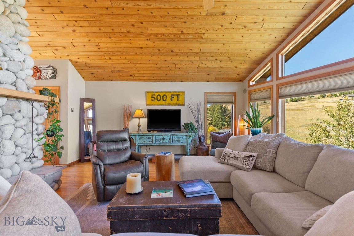 340 Silver Tip Trail