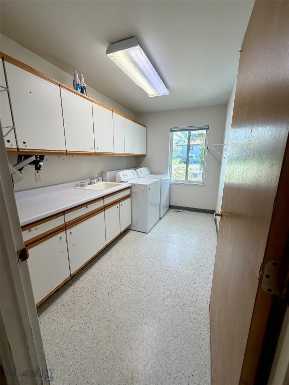 1127 N Cedarview