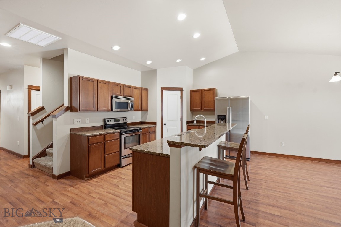 884 Quail Run Road B