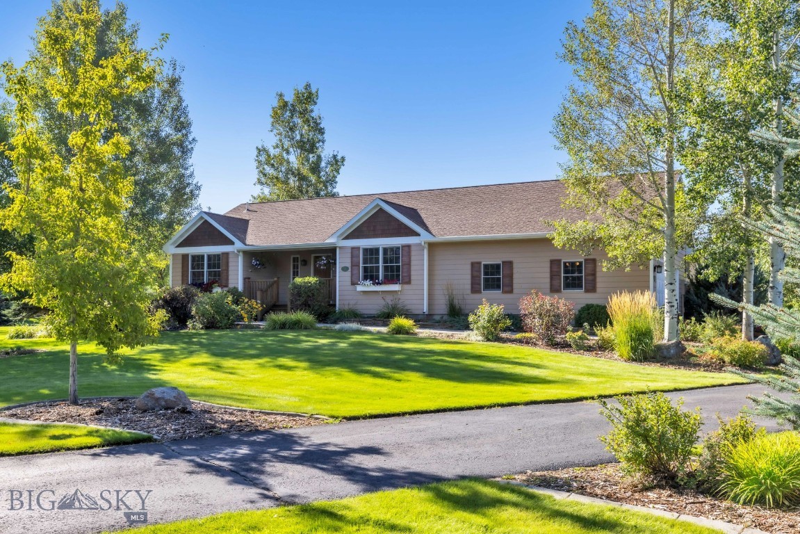76 Lucille Lane