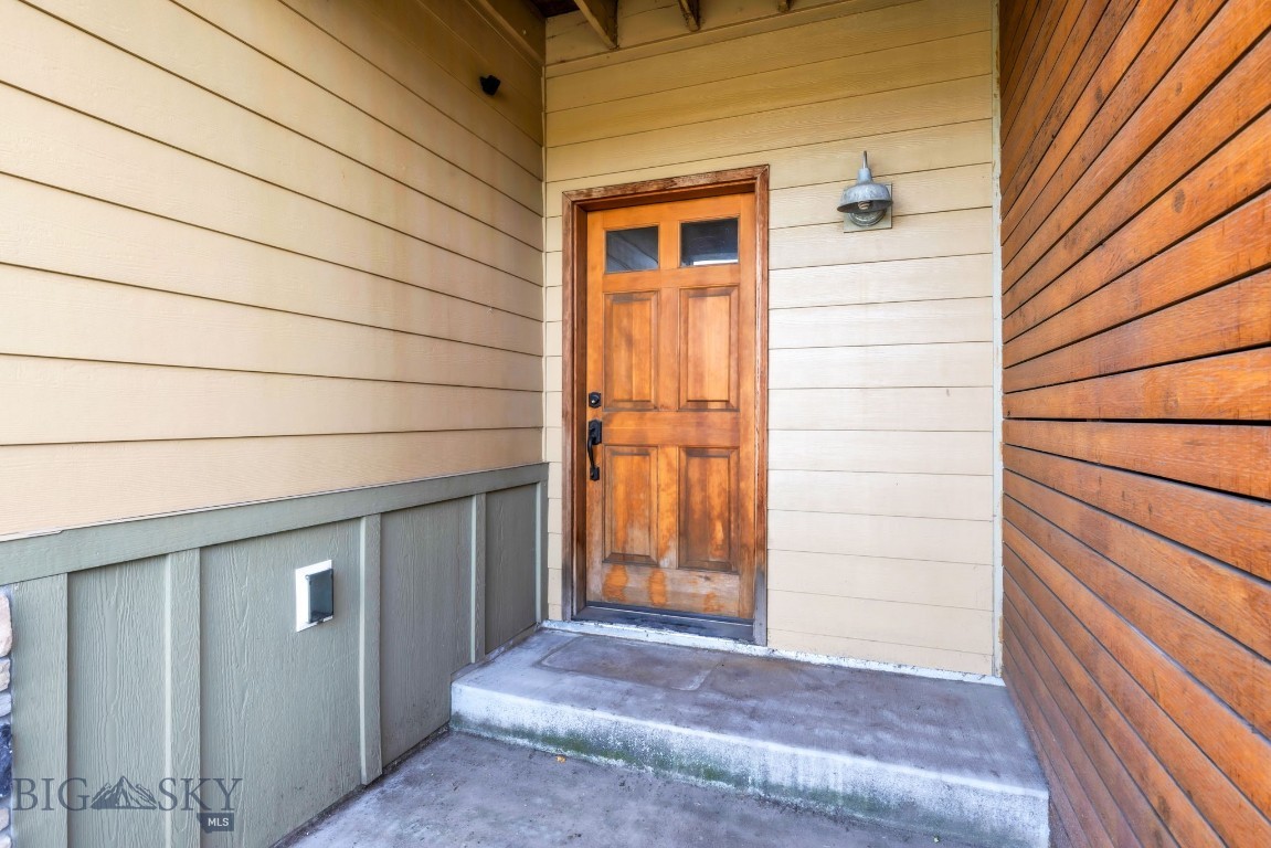 3809 Laduke Street