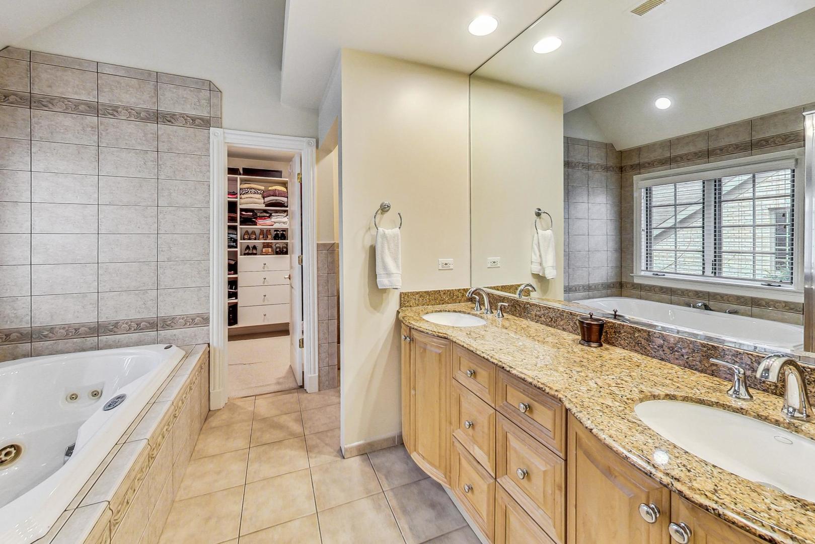 1040 Greenwood Avenue