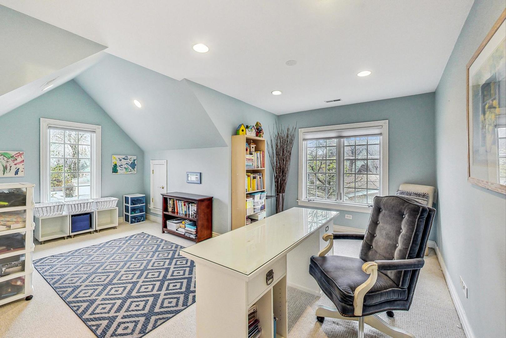 1040 Greenwood Avenue