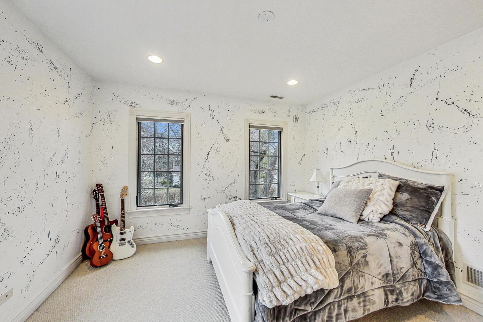 1040 Greenwood Avenue