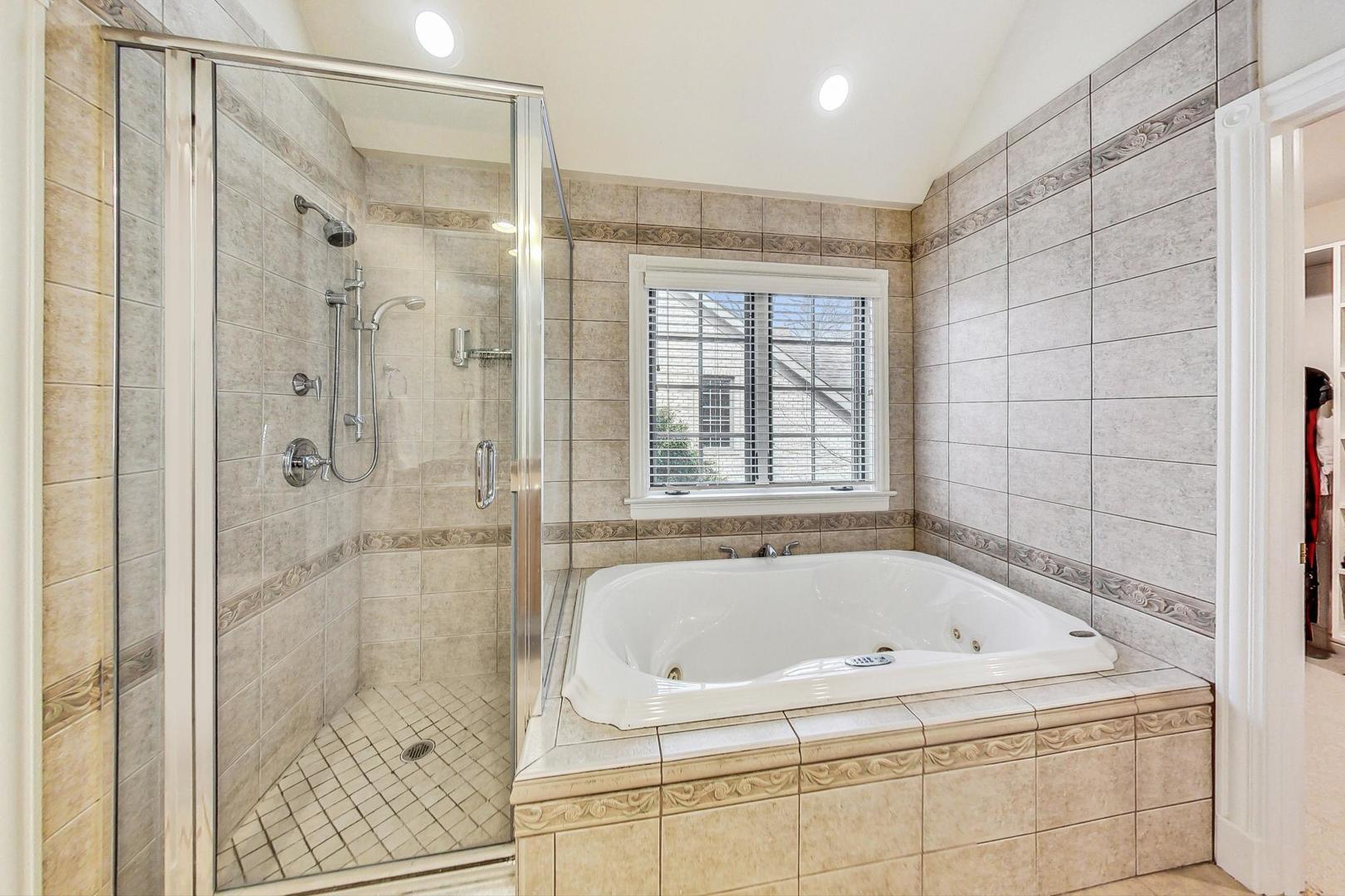 1040 Greenwood Avenue