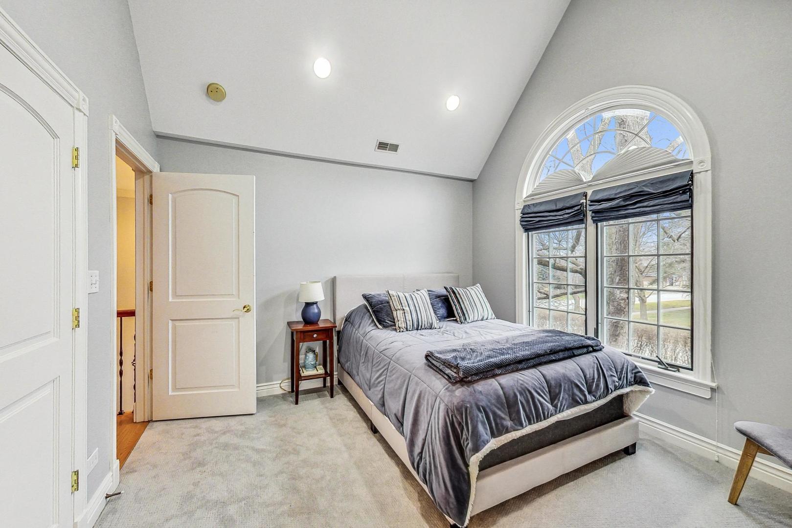 1040 Greenwood Avenue