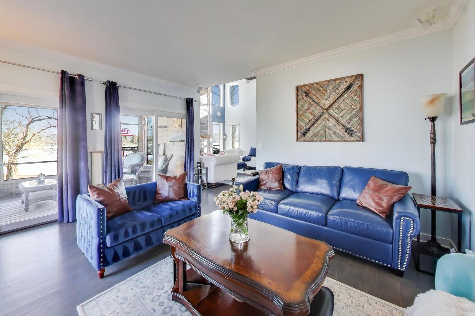 42429 N Woodbine Avenue