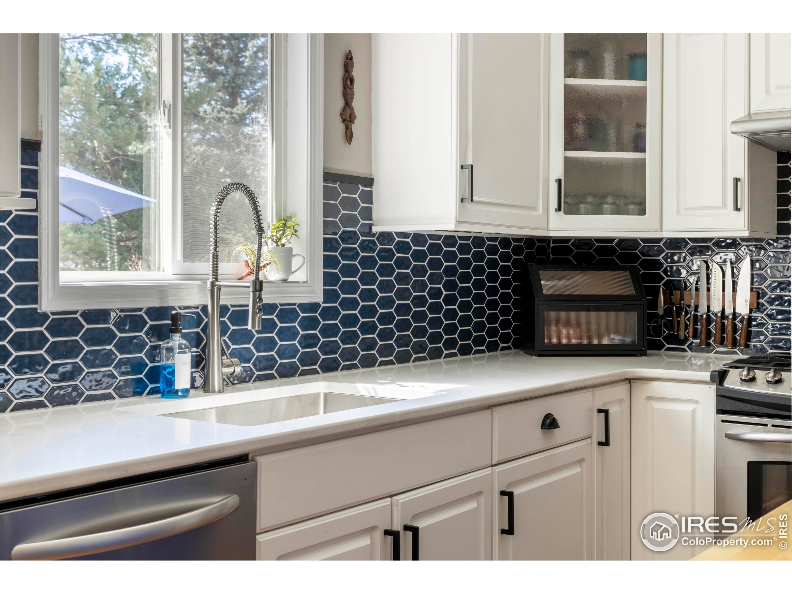 607 Saint Michaels Dr