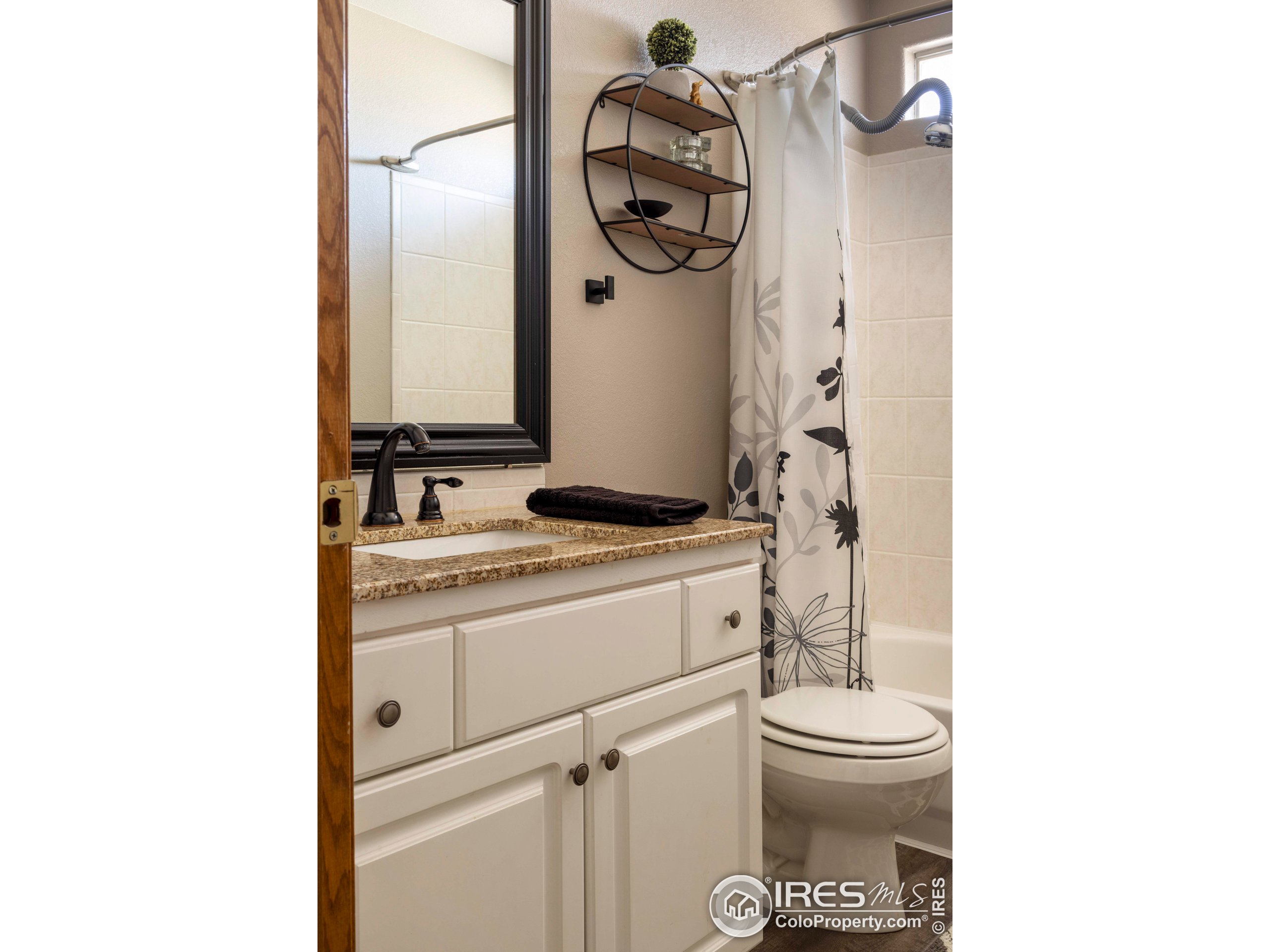 607 Saint Michaels Dr