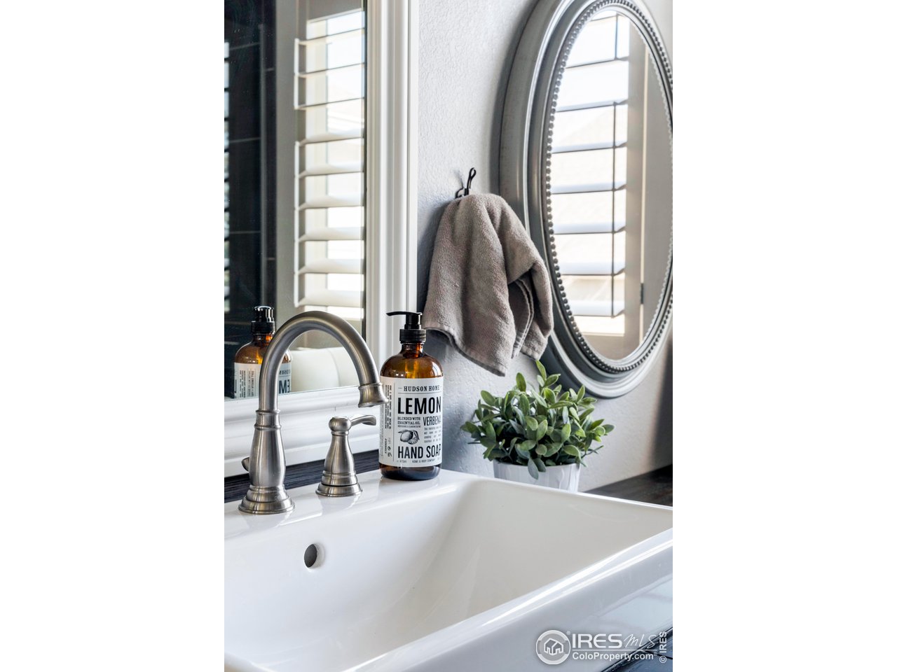 607 Saint Michaels Dr