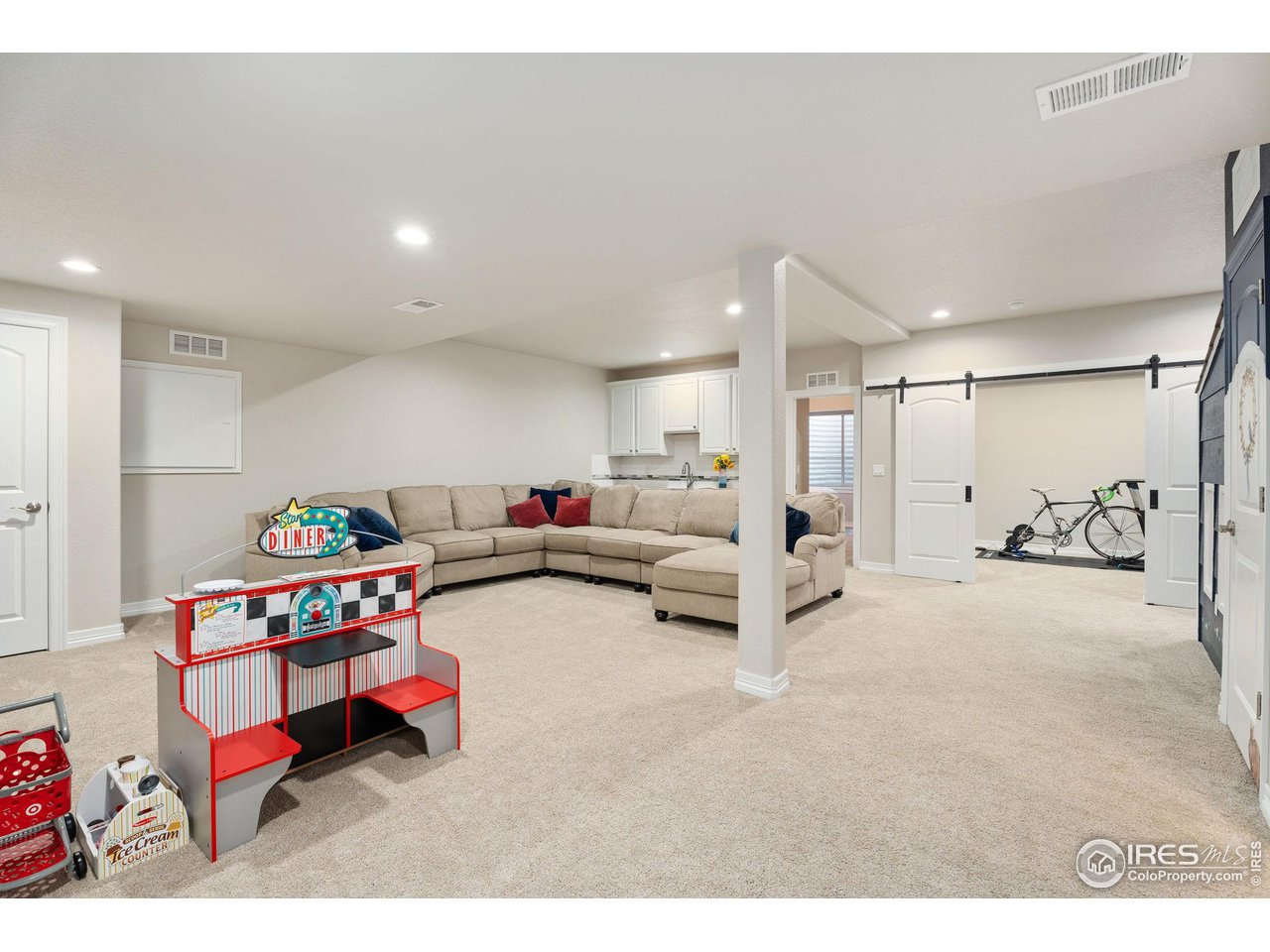 6309 Fall Harvest Way