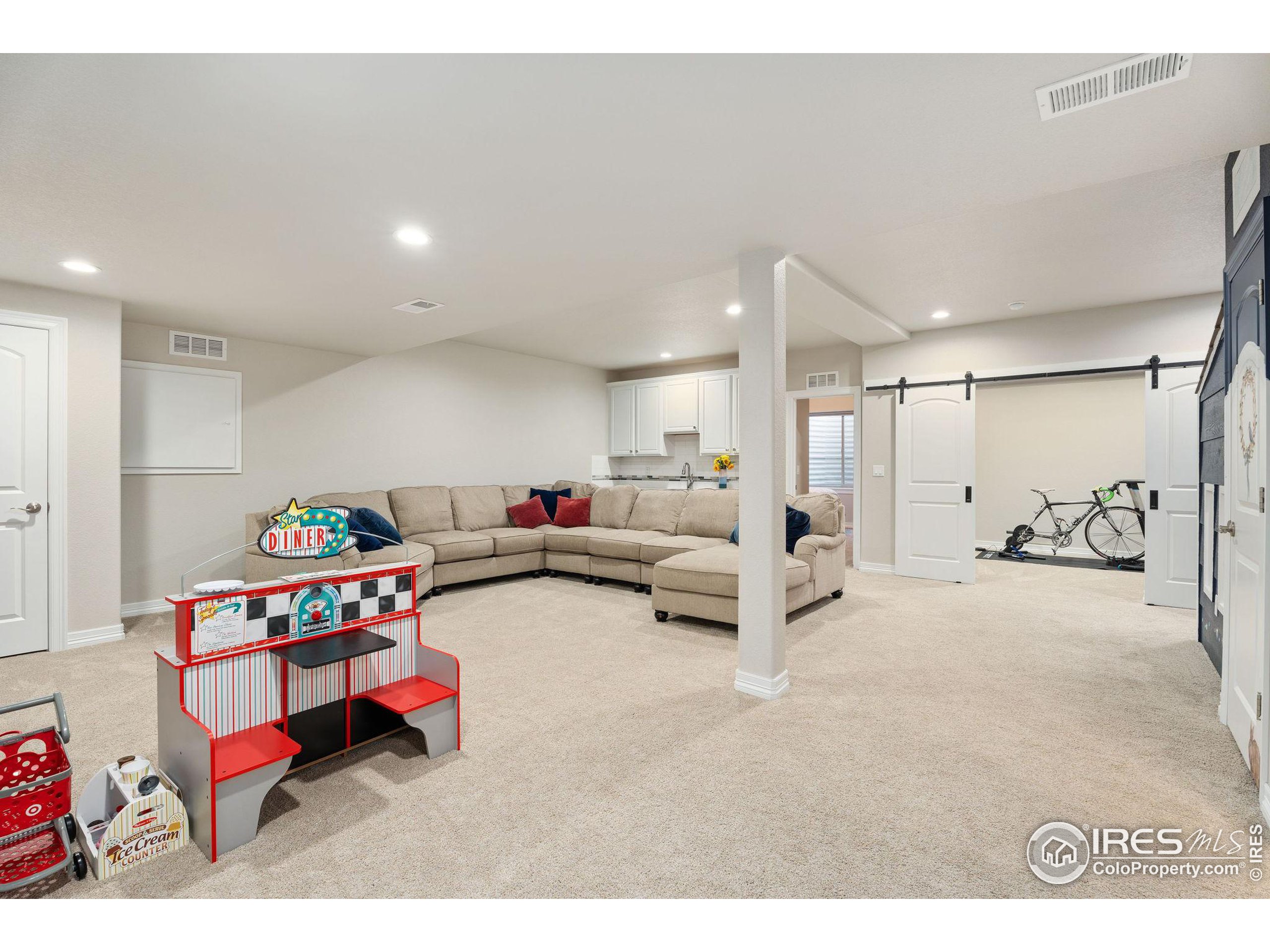 6309 Fall Harvest Way