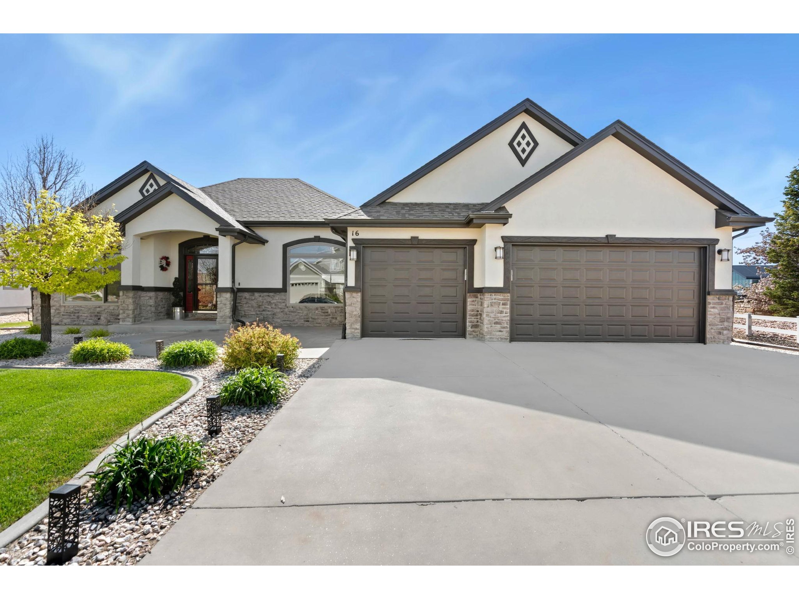 16 S Mountain View Dr