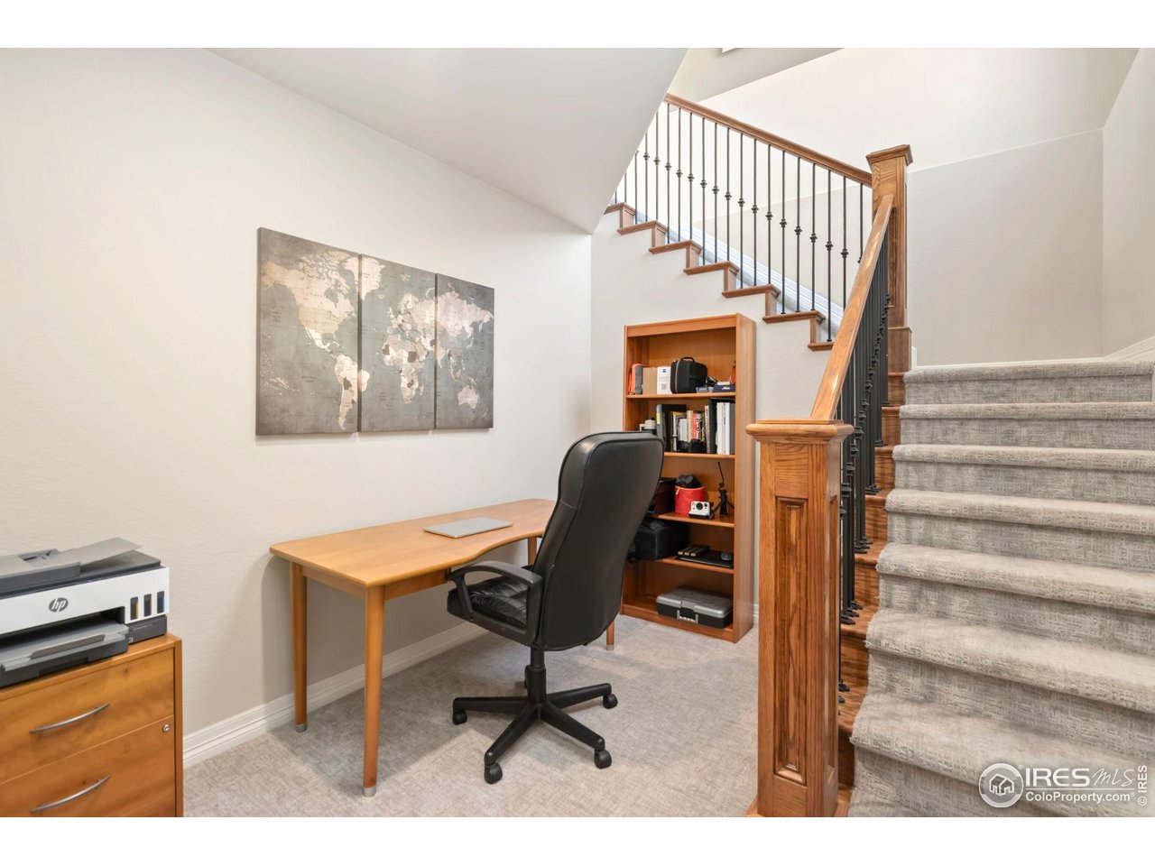 16 S Mountain View Dr