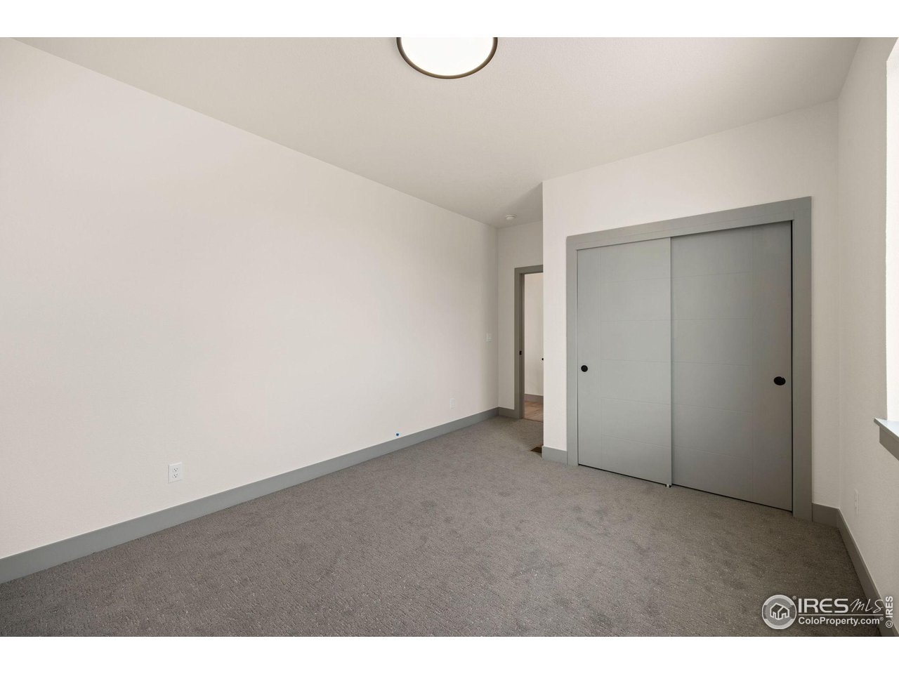 5016 Prairie Lark Ln