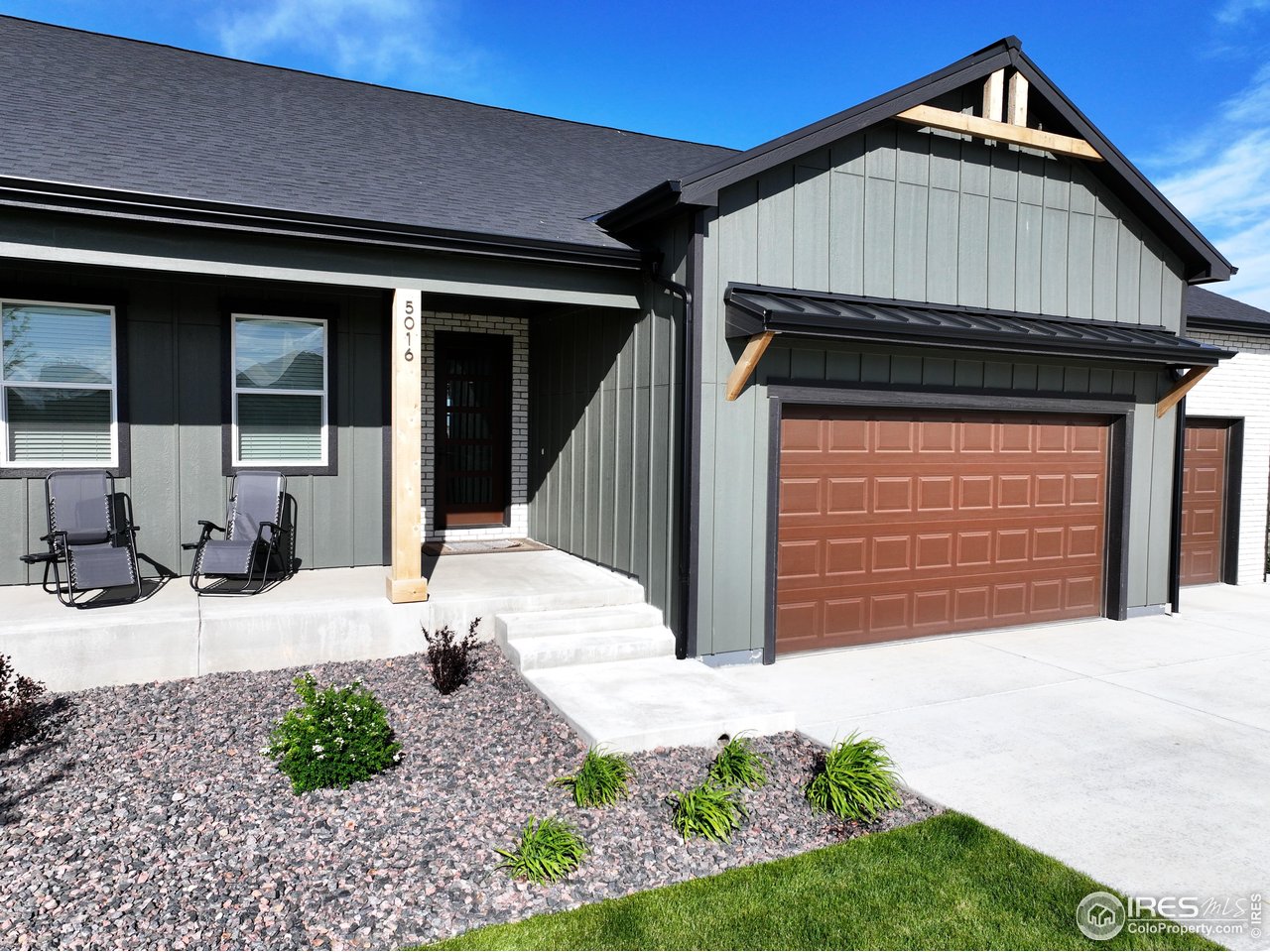 5016 Prairie Lark Ln