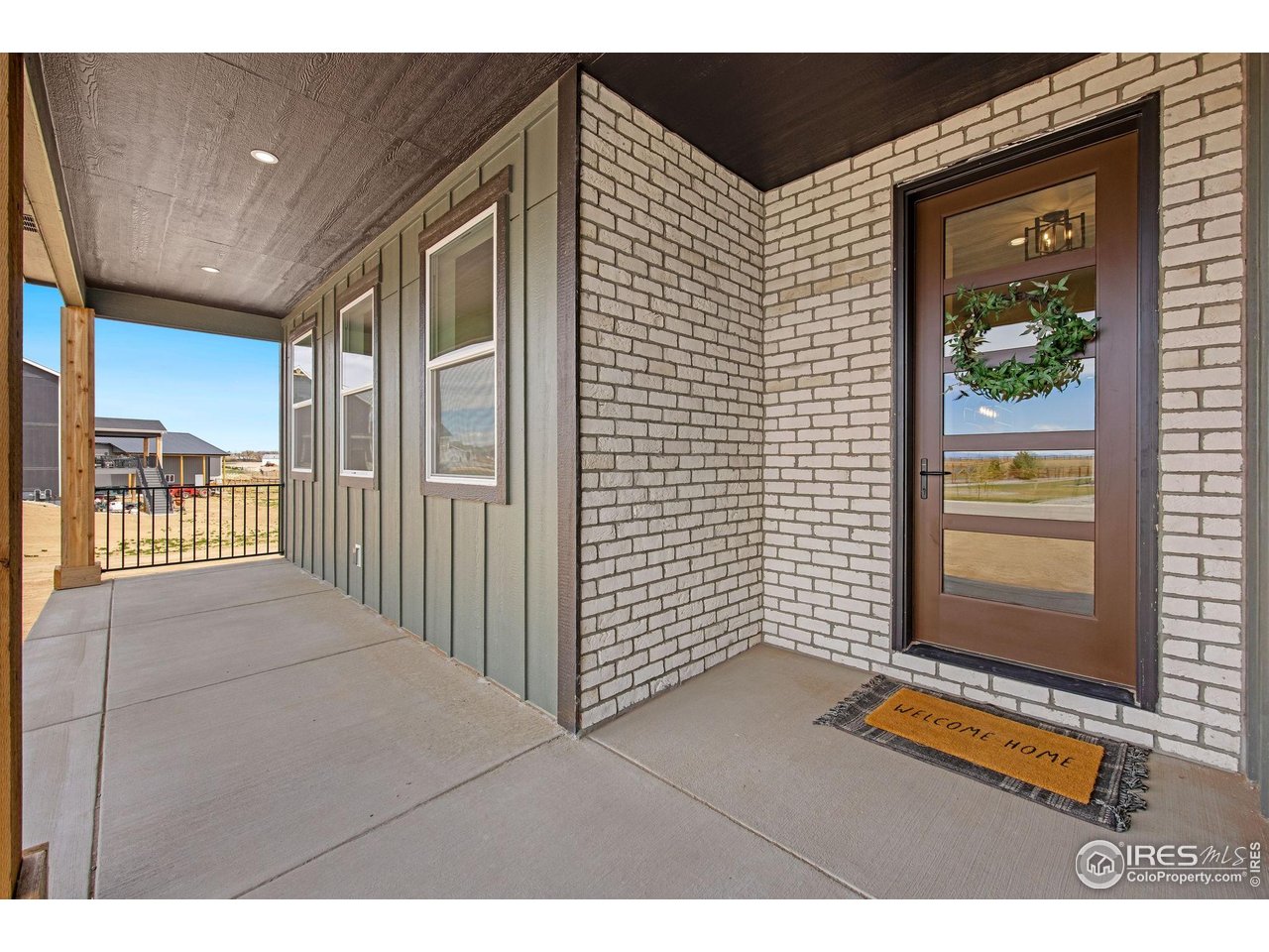 5016 Prairie Lark Ln