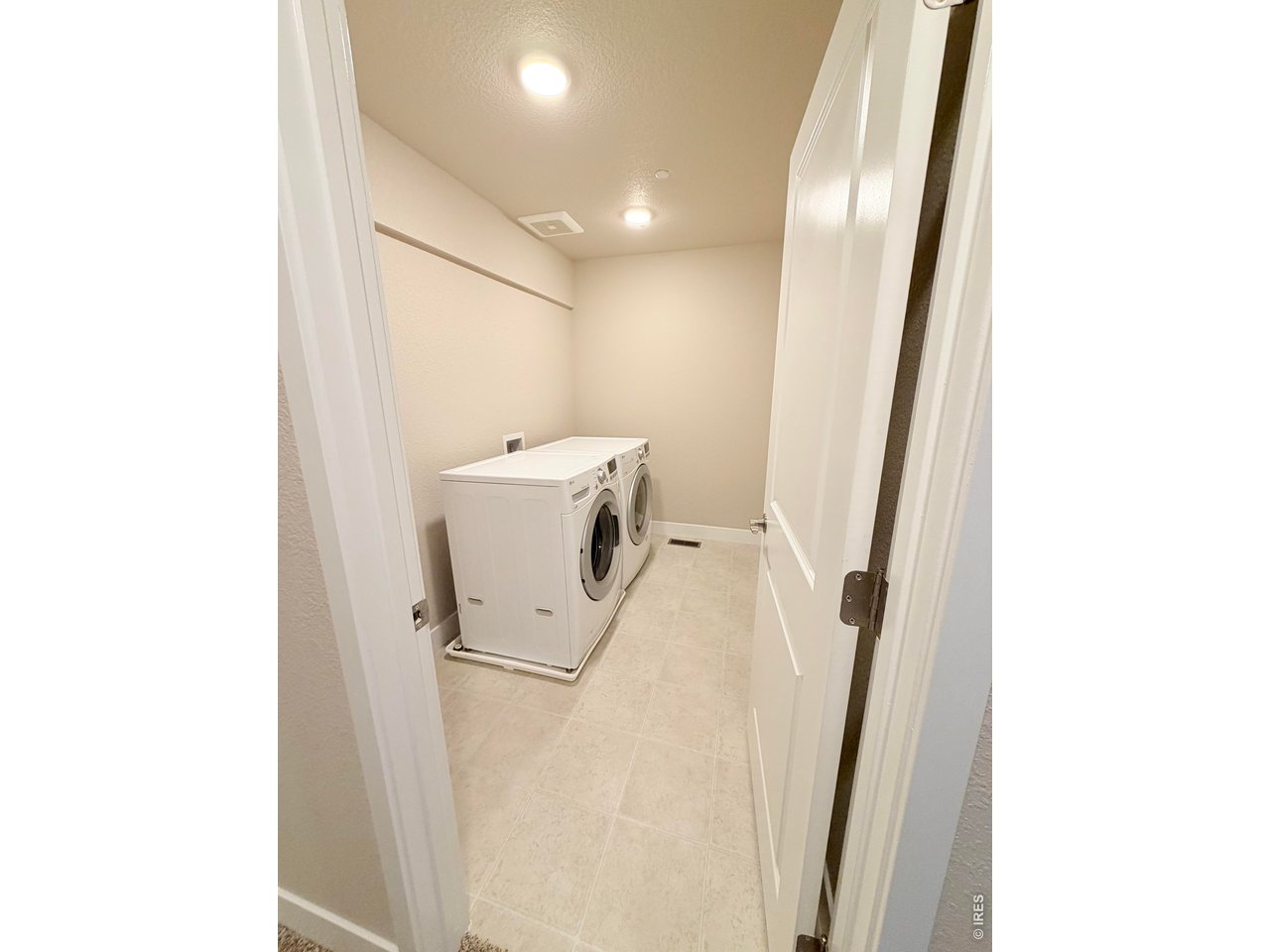 6939 4th St Rd 1