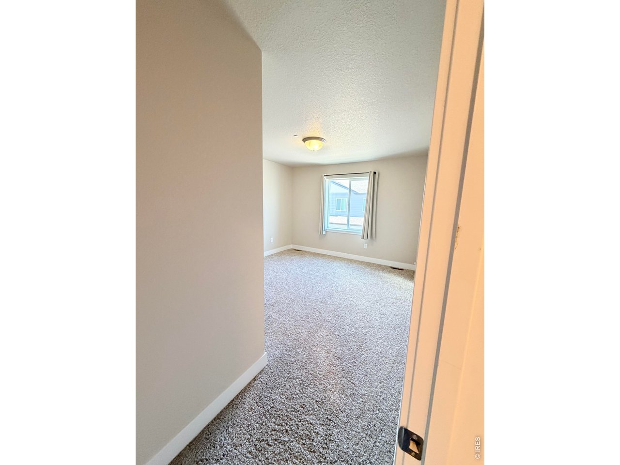 6939 4th St Rd 1