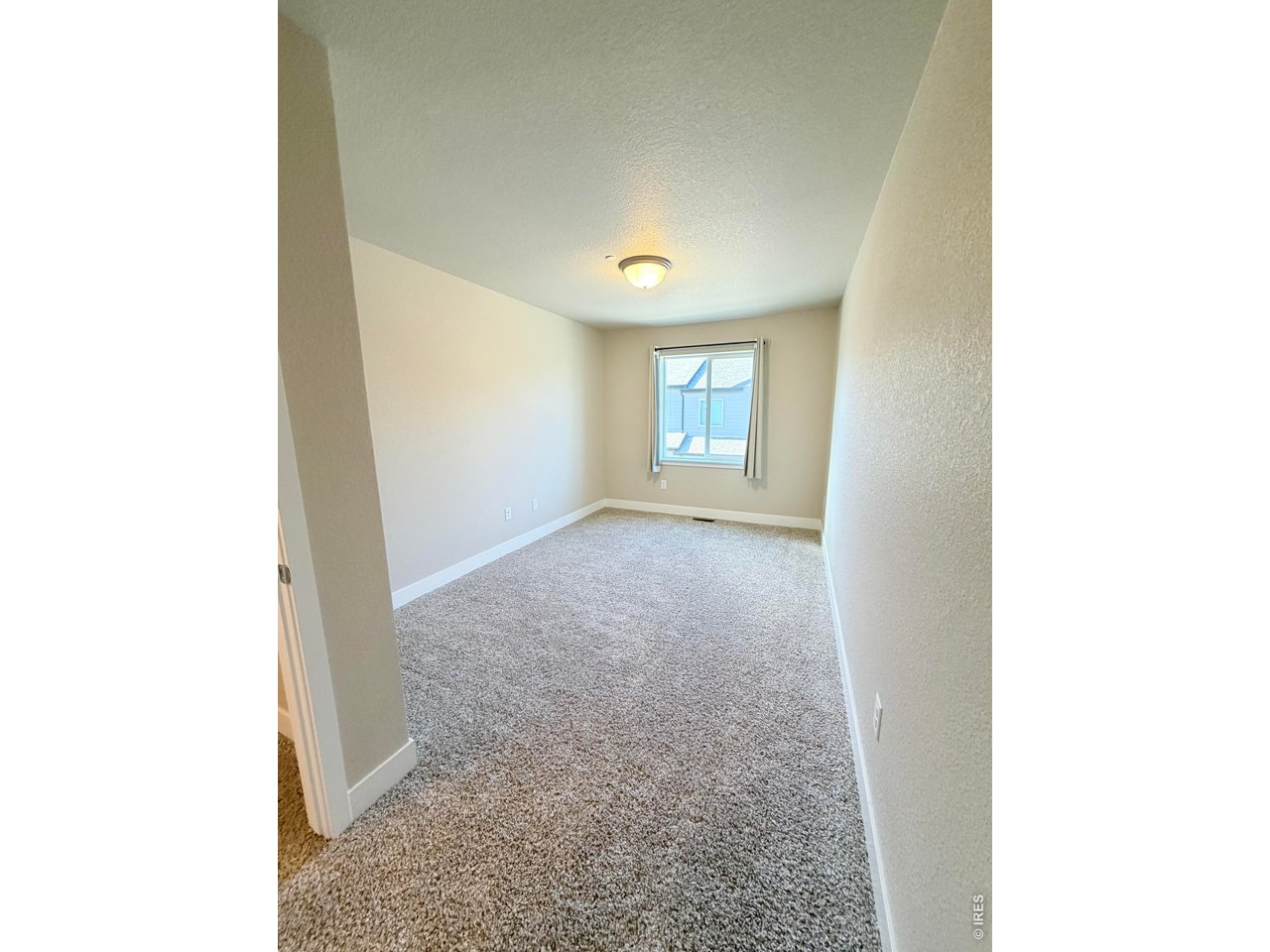 6939 4th St Rd 1