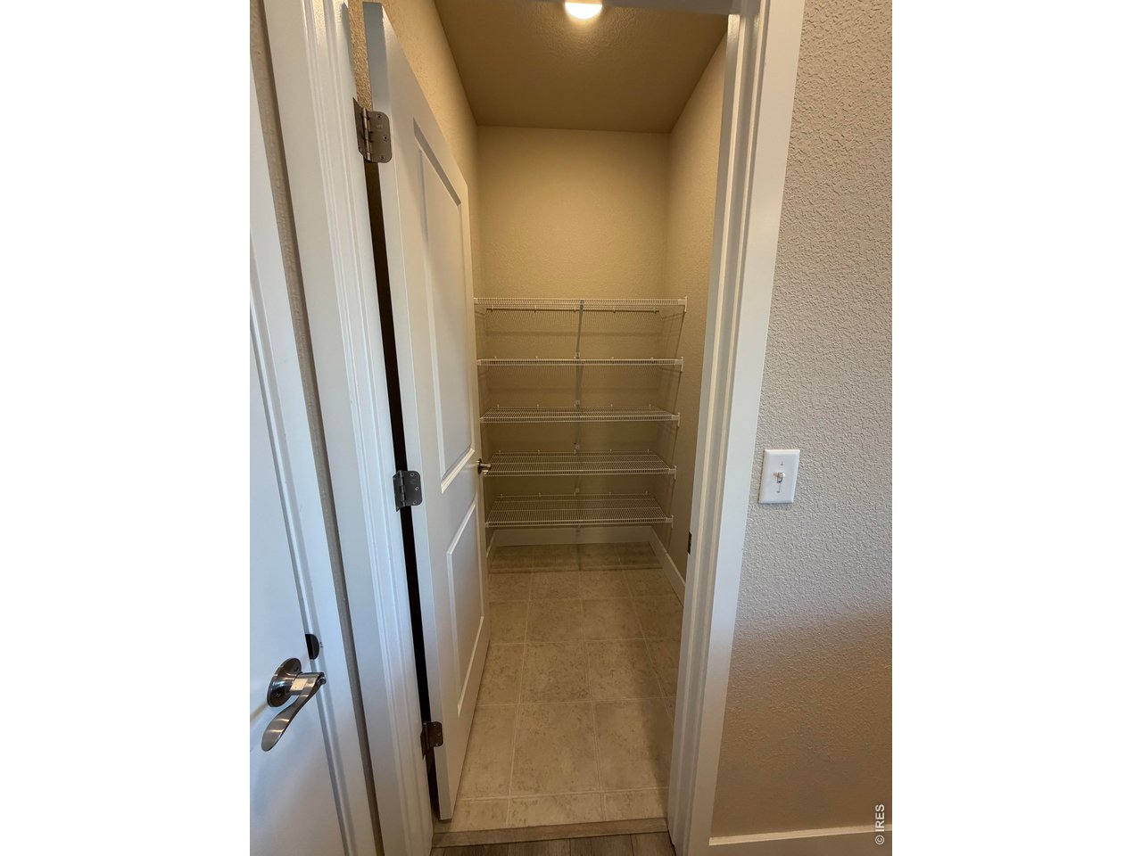6939 4th Street Rd 1