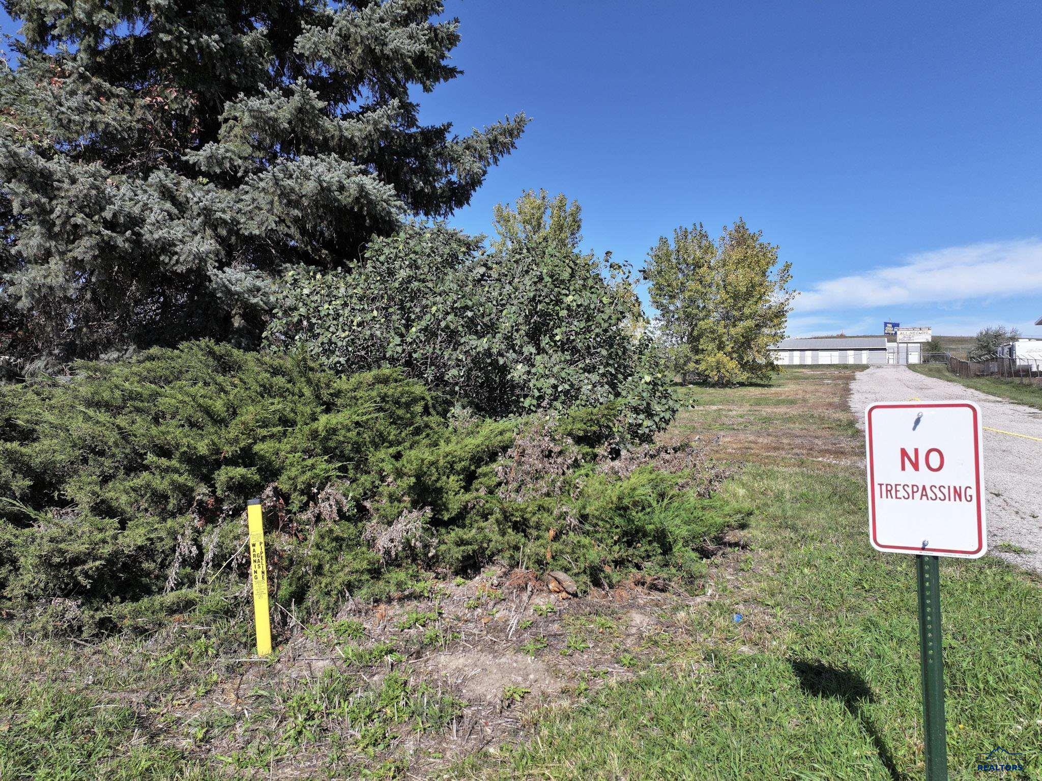 200 DOUGLAS RD