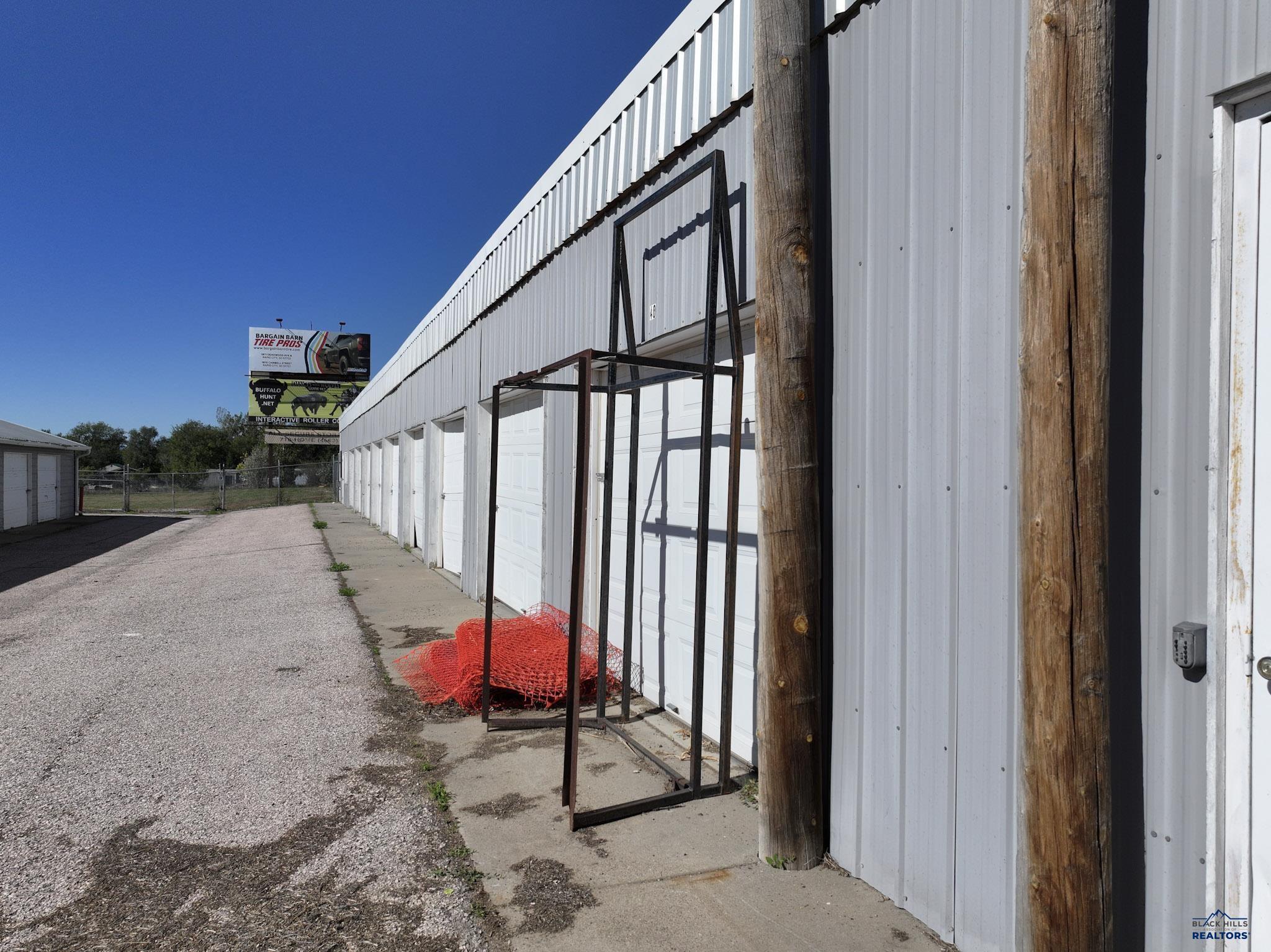 200 DOUGLAS RD
