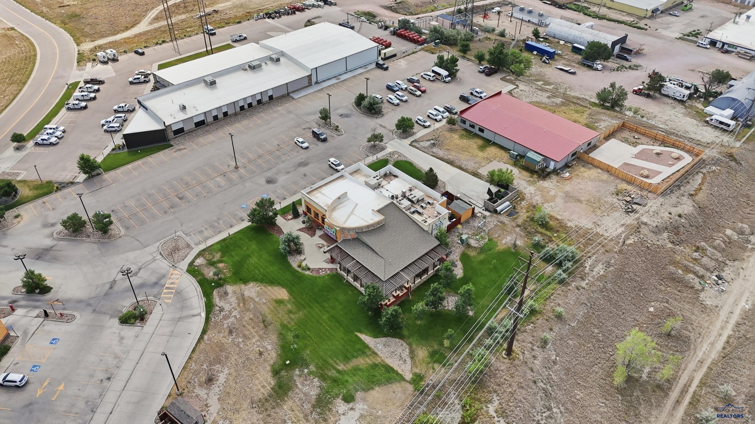 1331 E NORTH