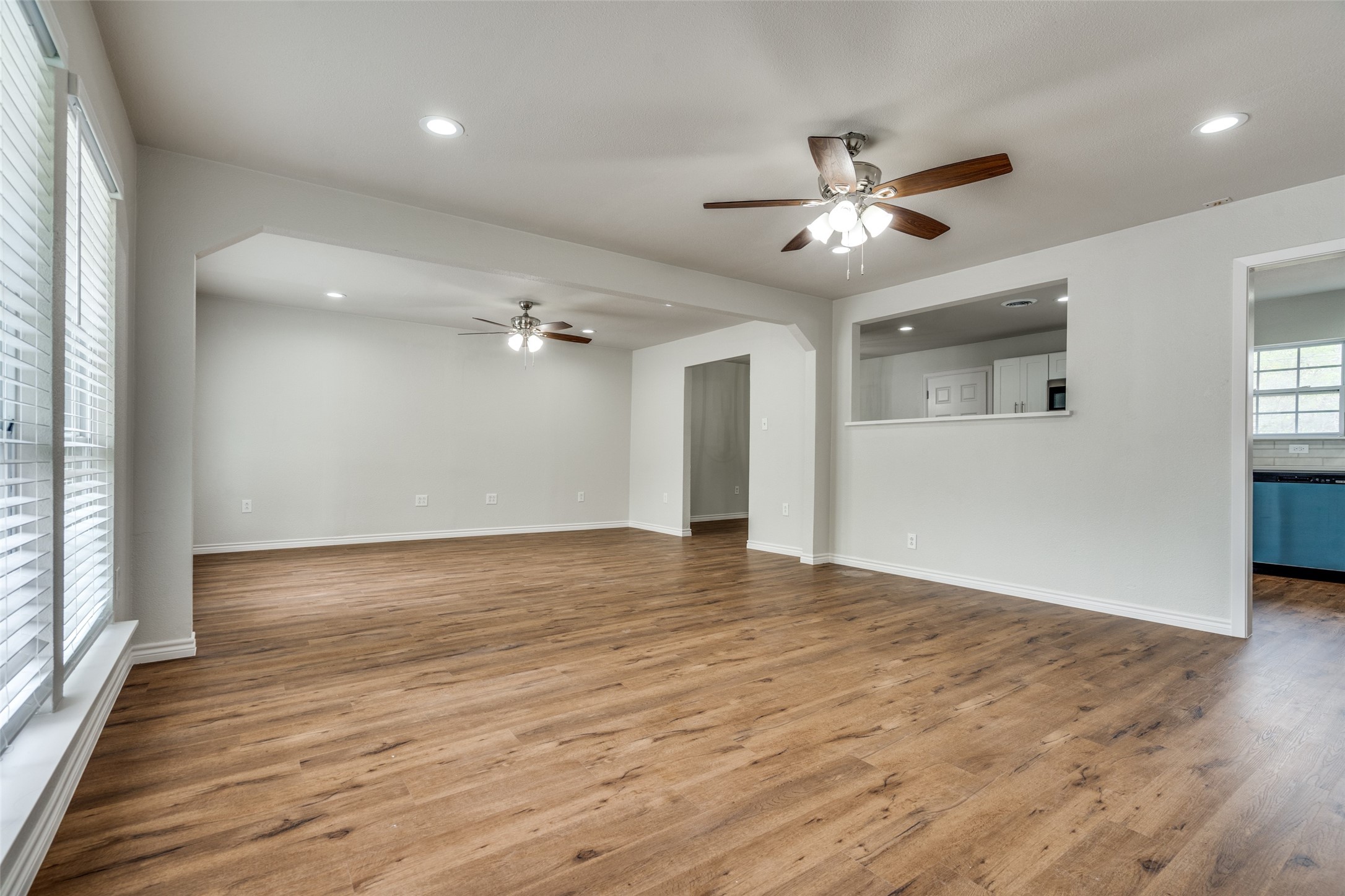 213 E Ridgewood