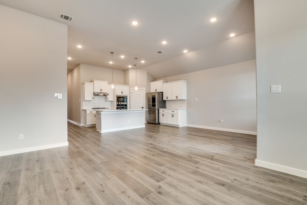 7015 Hopper Court